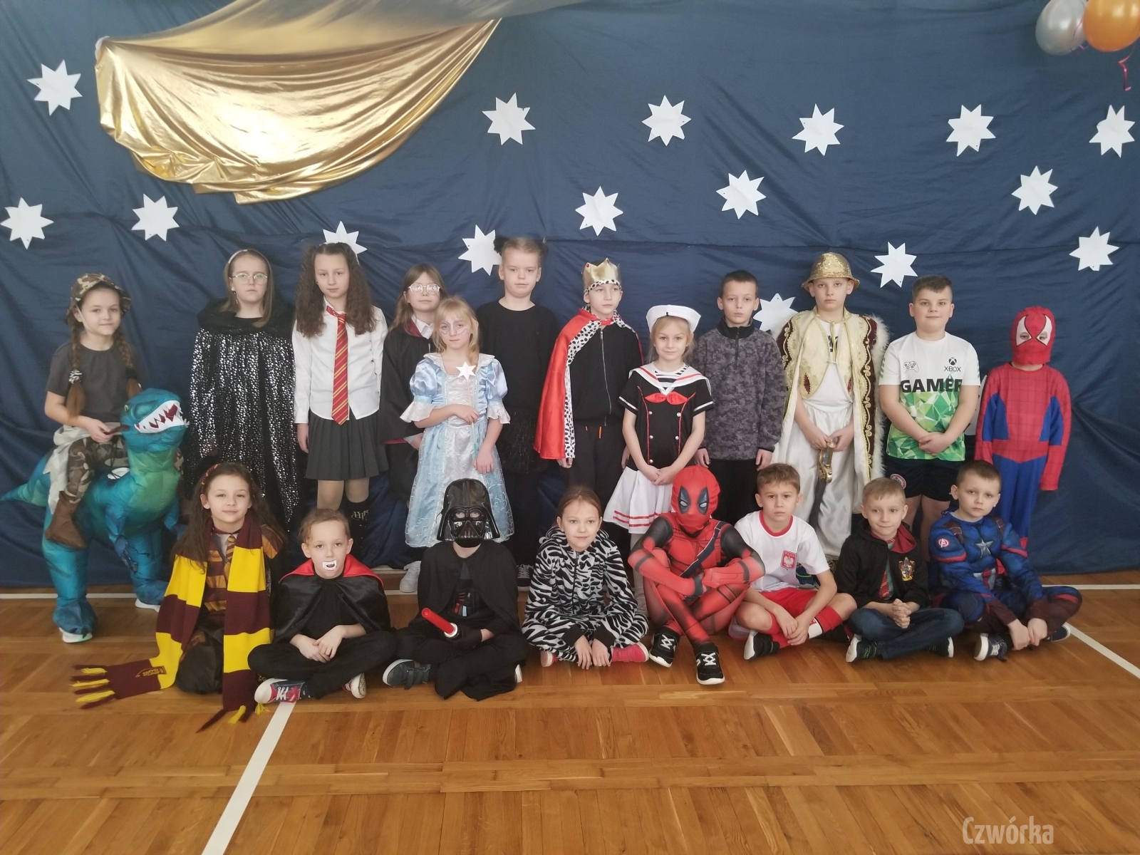 Choinka-szkolna-dla-klas-0-3-14