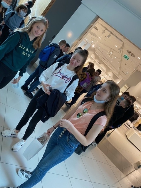 image15