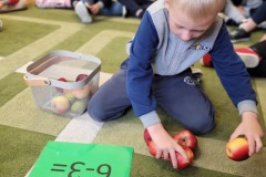 Dzien-Jablka-kl-1-10