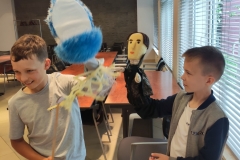 klasa-3b-na-wystawie-lalek-teatralnych-7