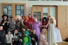 Klasa 4a w baśniowych nastrojach!