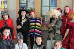 Klasa-4a-w-basniowych-nastrojach-18