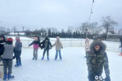 Klasa-4b-na-lyzwach-1