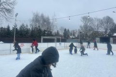 Klasa-4b-na-lyzwach-15