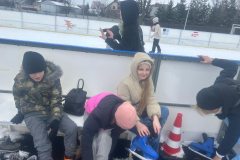 Klasa-4b-na-lyzwach-7