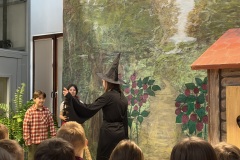 Klasy-pierwsze-w-Bibliotece-Miejskiej-5