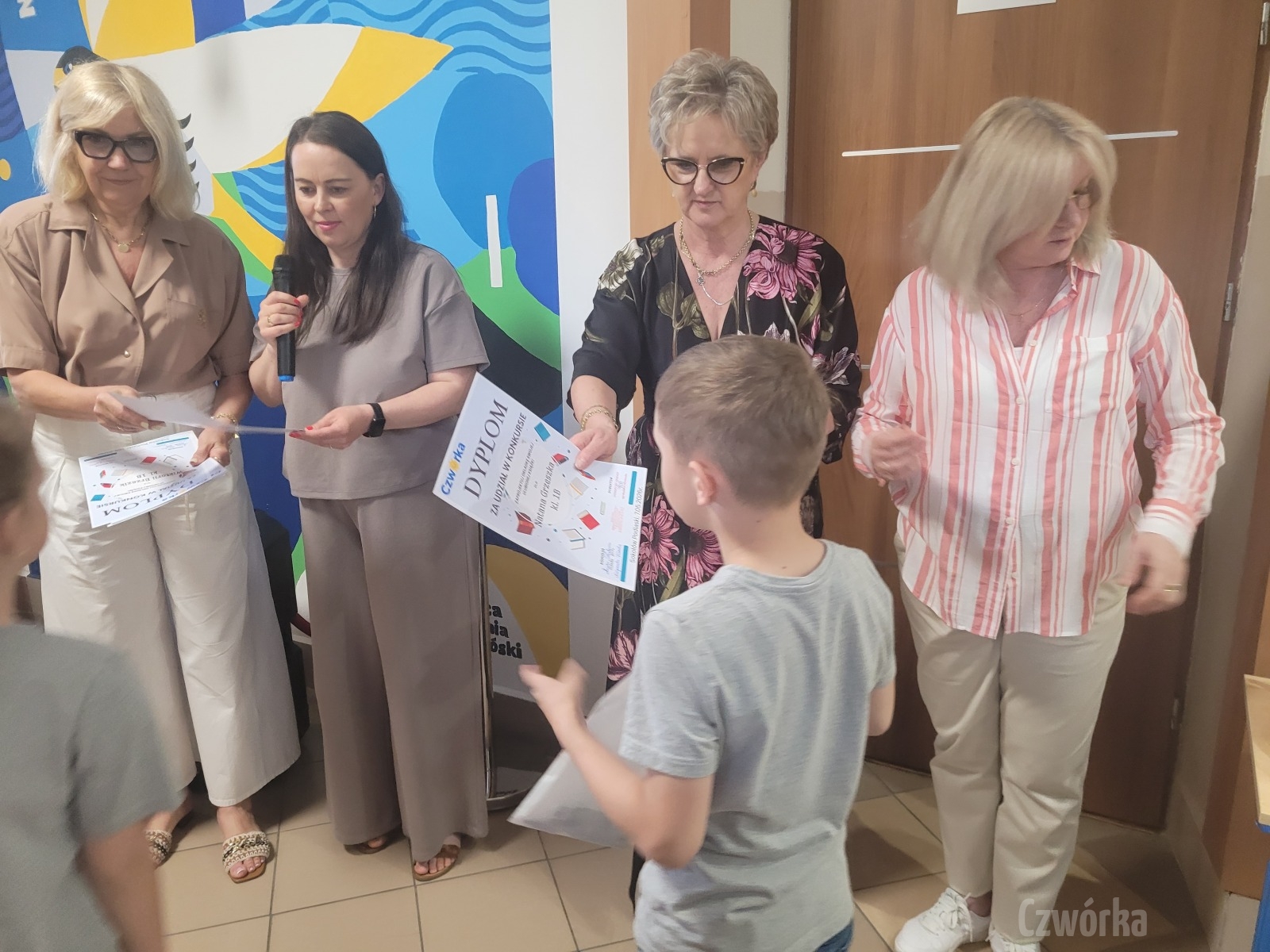 konkurs-plastyczny-dla-klas-I-III-Zaprojektuj-okladke-ulubionej-ksiazki-20