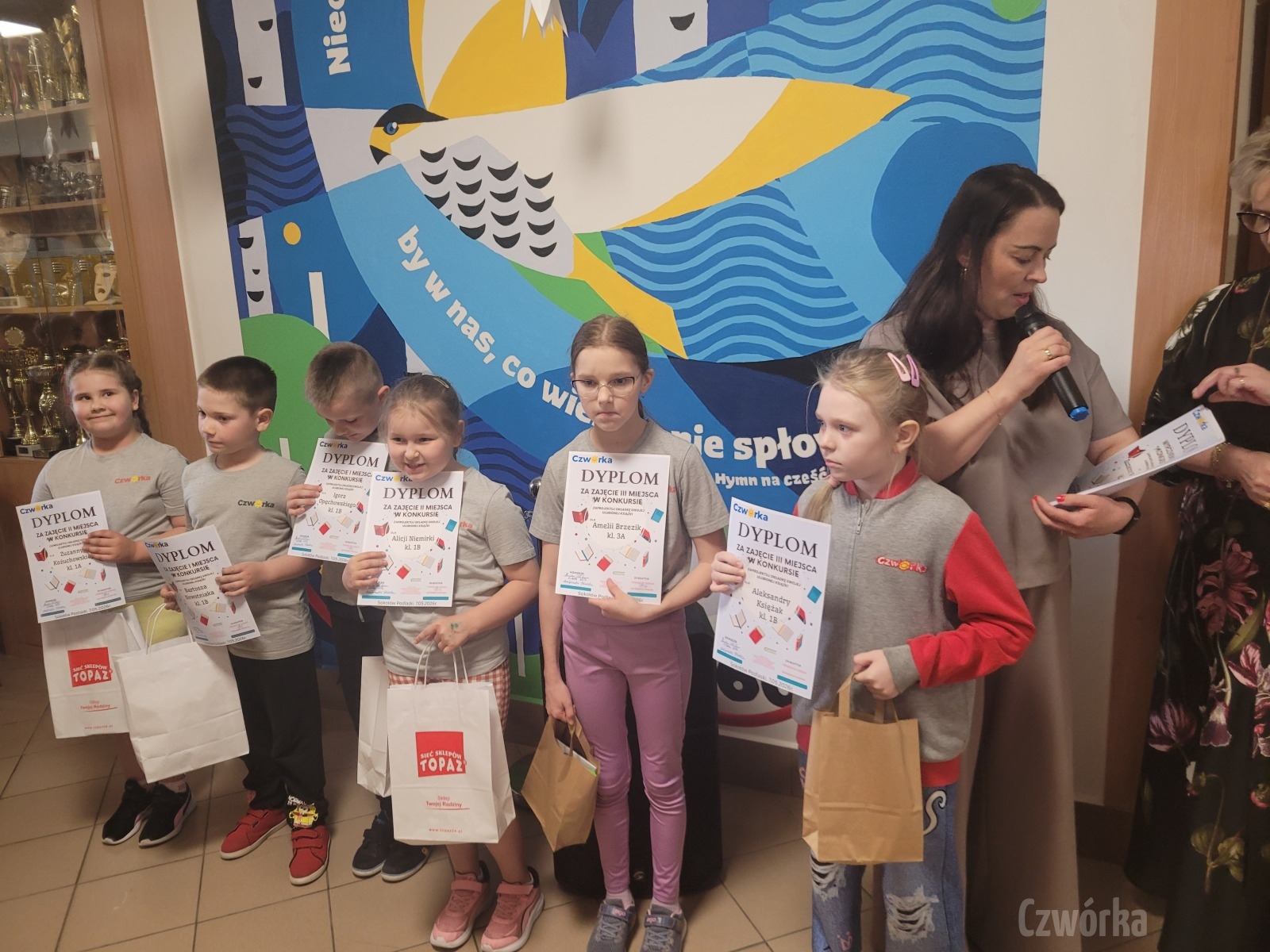 konkurs-plastyczny-dla-klas-I-III-Zaprojektuj-okladke-ulubionej-ksiazki-4