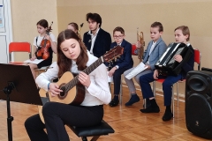 Lekcja-muzyczna-w-wykonaniu-uczniow-Szkoly-Muzycznej-6