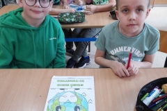 Miedzynarodowy-Dzien-Ziemi-w-swietlicy-szkolnej-14