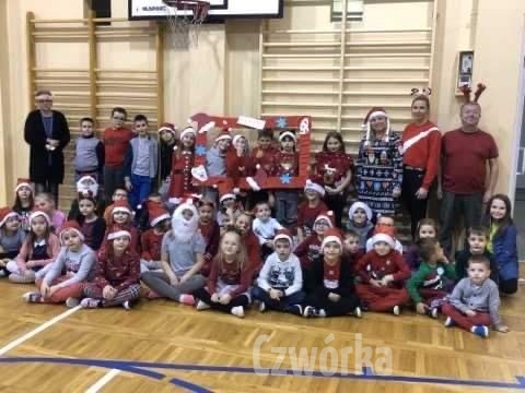 Mikolajki-na-sportowo-w-swietlicy-szkolnej-13