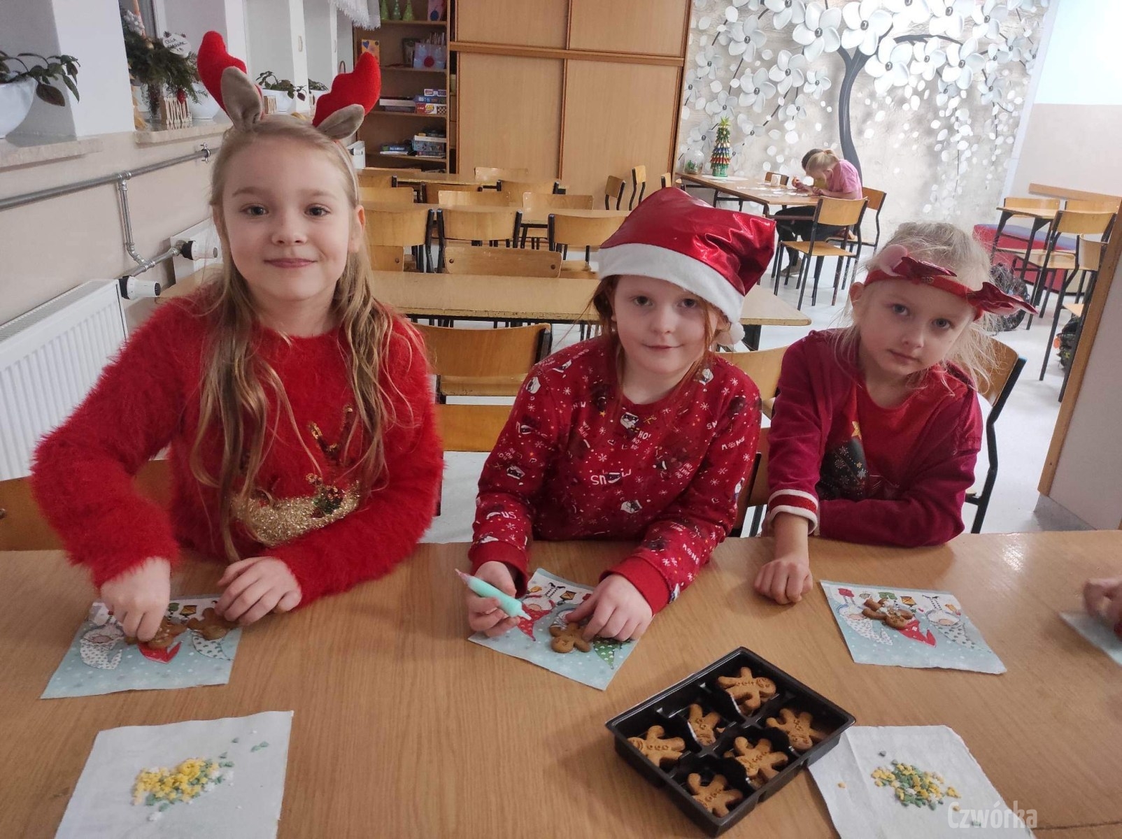 Mikolajki-na-sportowo-w-swietlicy-szkolnej-17