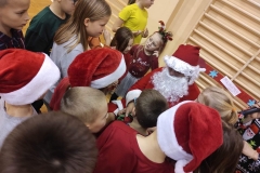 Mikolajki-na-sportowo-w-swietlicy-szkolnej-16