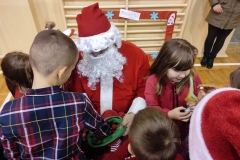 Mikolajki-na-sportowo-w-swietlicy-szkolnej-25