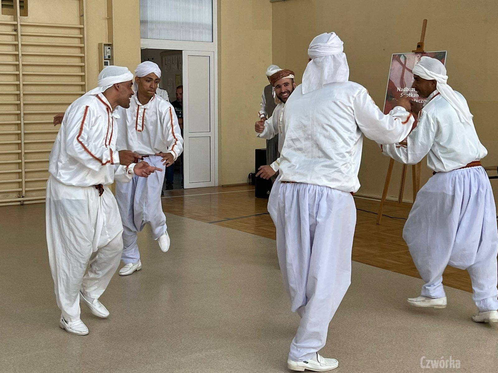 Nadbuzanskie-Spotkania-Folklorystyczne-Algieria-4