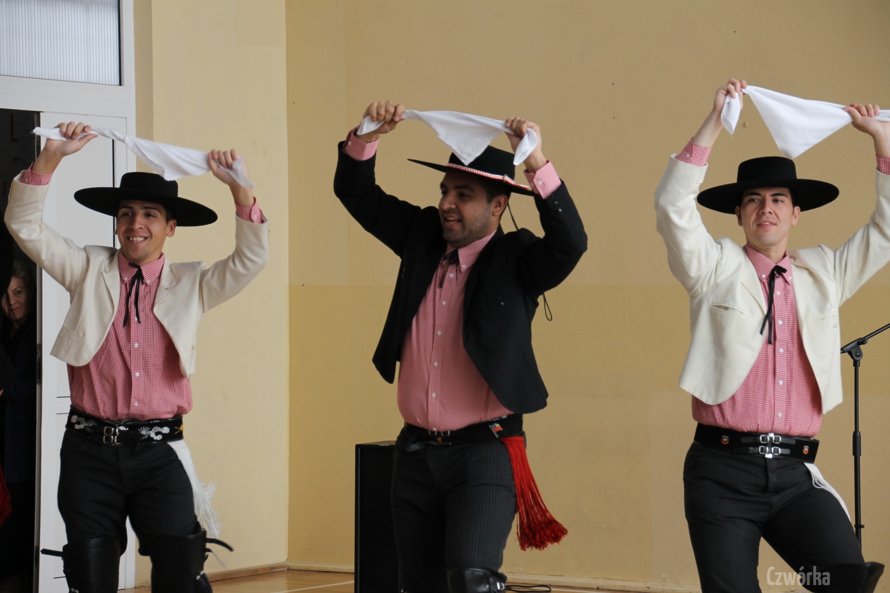 Nadbuzanskie-Spotkania-Folklorystyczne-Chile-13
