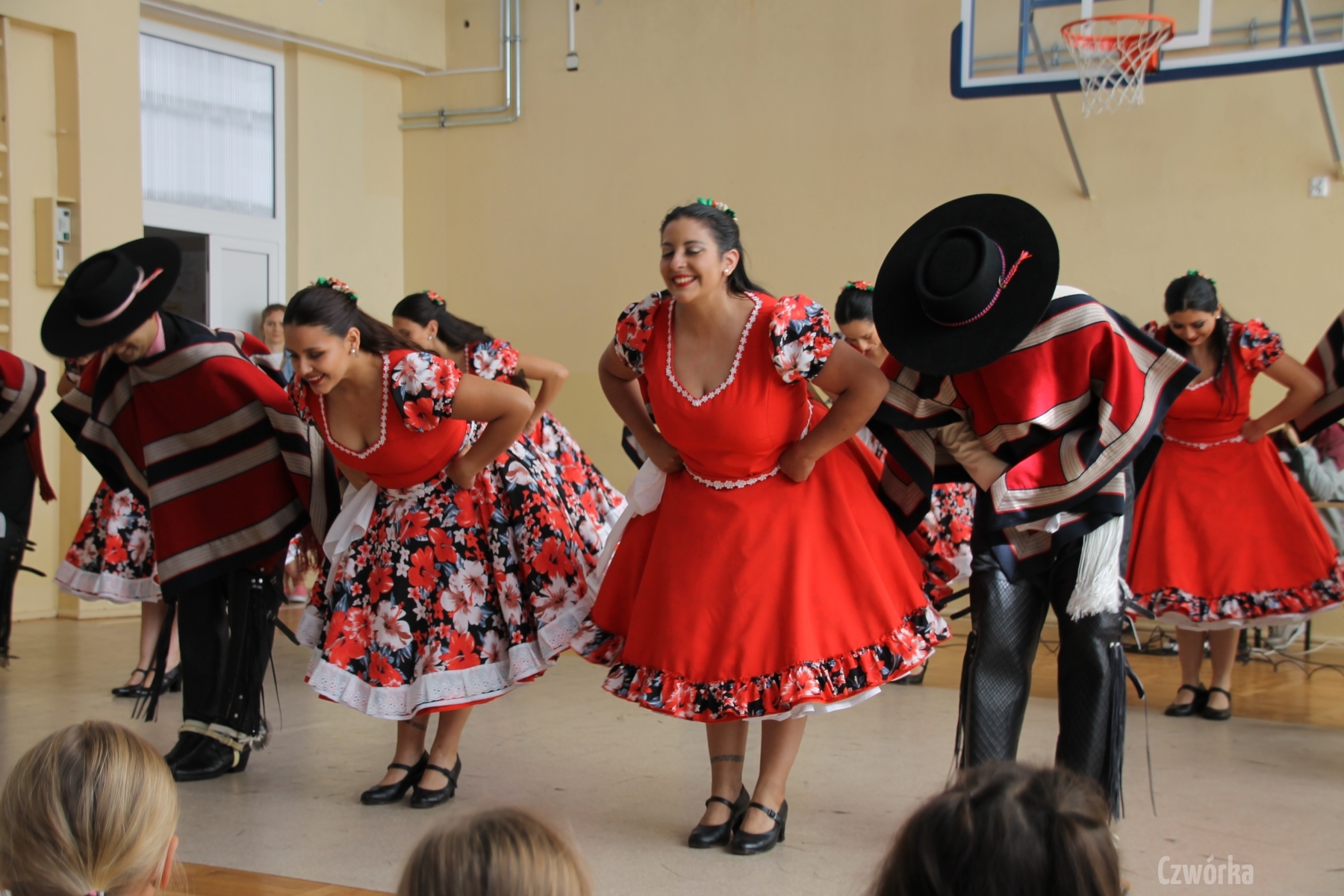 Nadbuzanskie-Spotkania-Folklorystyczne-Chile-94