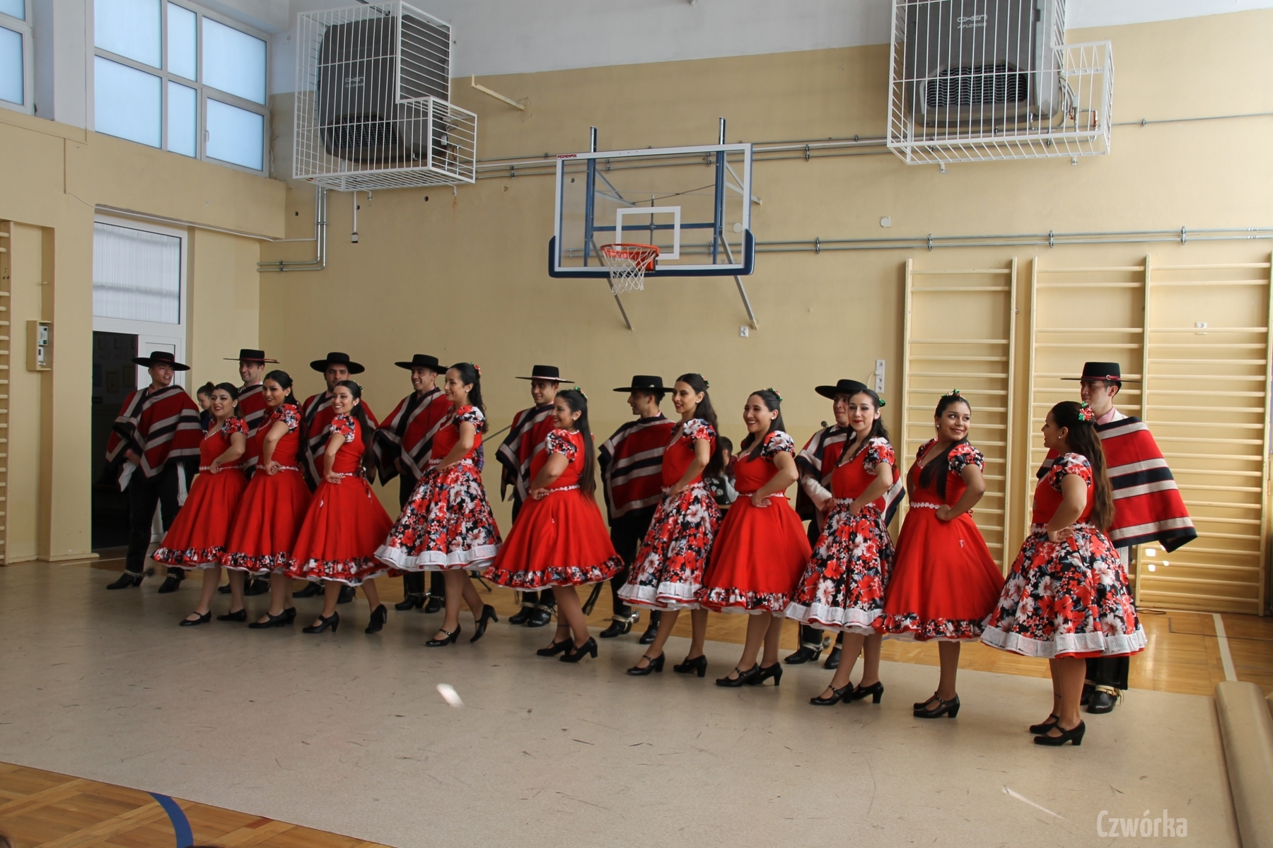 Nadbuzanskie-Spotkania-Folklorystyczne-Chile-98