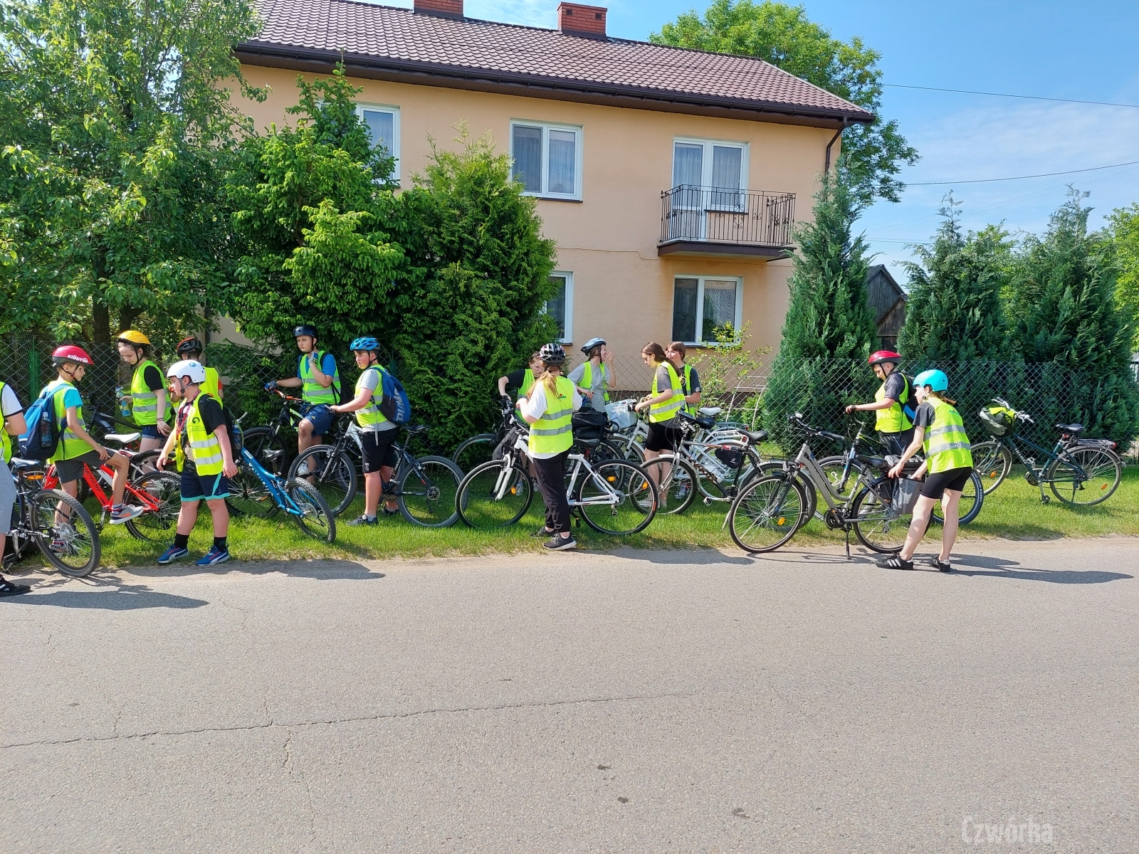 Rajd-rowerowy-Szlakiem-ks.-Brzoski-7
