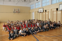 Spotkanie uczniów klas I – III z policjantem