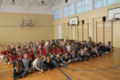 Spotkanie-uczniow-klas-I-–-III-z-policjantem-6