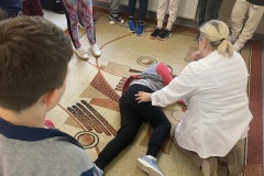 spotkanie-z-pielegniarka-w-klasie-3b-7