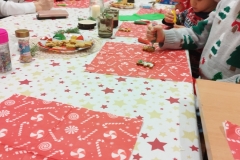 Swiateczne-spotkanie-w-klasie-1b-17