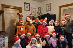 Uczniowie-klasy-I-a-w-Mitowskiej-Zagrodzie.-10