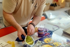 Warsztaty-tworzenia-swiec-sojowych-w-swietlicy-szkolnej-13