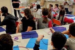 Warsztaty-tworzenia-swiec-sojowych-w-swietlicy-szkolnej-24