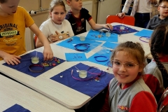 Warsztaty-tworzenia-swiec-sojowych-w-swietlicy-szkolnej-30