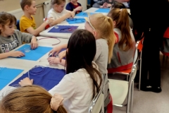 Warsztaty-tworzenia-swiec-sojowych-w-swietlicy-szkolnej-37