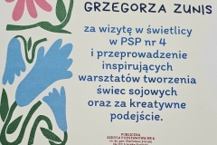 Warsztaty-tworzenia-swiec-sojowych-w-swietlicy-szkolnej-6