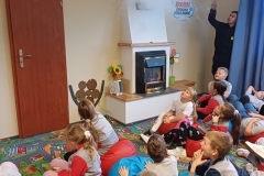 WIZYTA-KLAS-II-W-STRAZY-POZARNEJ-4