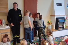 WIZYTA-KLAS-II-W-STRAZY-POZARNEJ-5