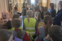 Wycieczka-klas-3-a-i-3-b-na-Komende-Policji-10