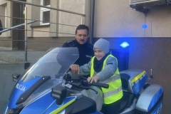 Wycieczka-klas-3-a-i-3-b-na-Komende-Policji-12