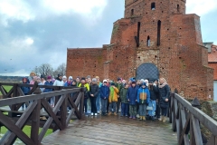 Wycieczka klas czwartych do Liwa i Warszawy