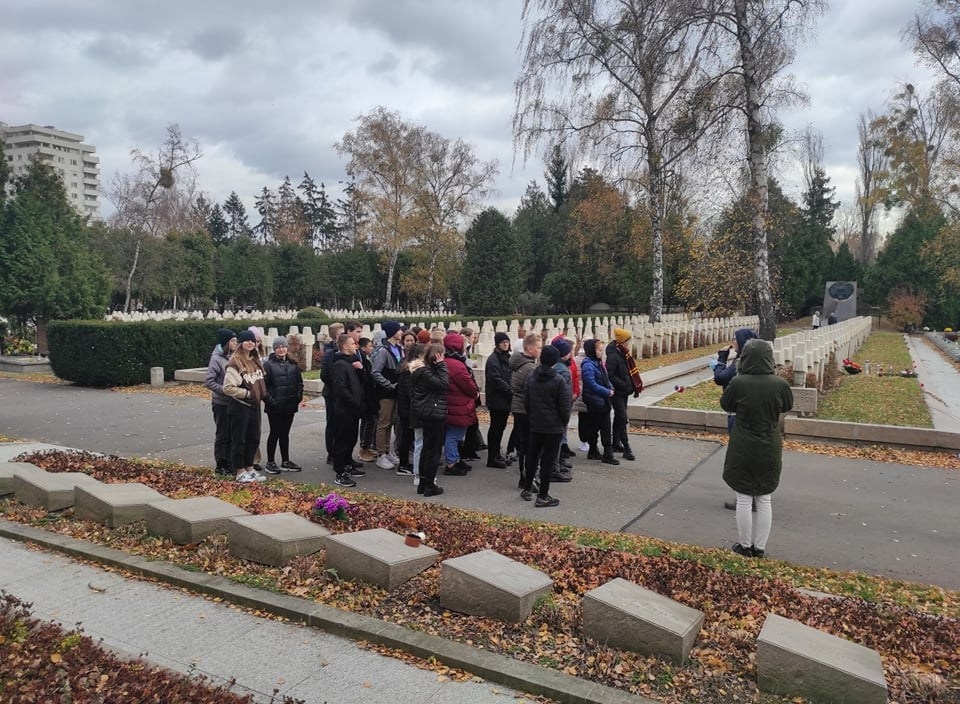 klasy-osme-w-Warszawie-5.11.21-23