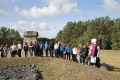 Wycieczka-klas-siodmych-do-Treblinki-32
