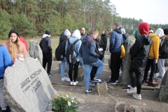 Wycieczka-klas-siodmych-do-Treblinki-37