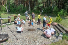 Wycieczka klasy 4a i 4b do Anusina