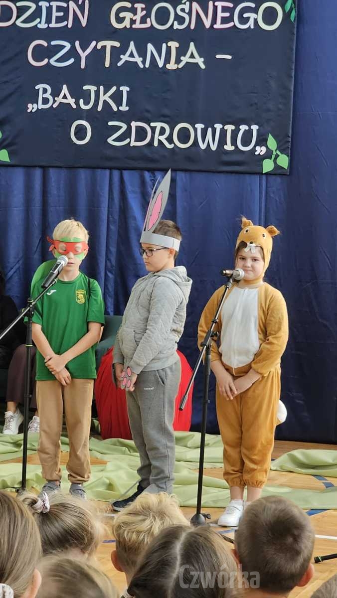 X-SZKOLNY-DZIEN-GLOSNEGO-CZYTANIA-15