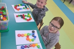 Zdobywamy-i-doskonalimy-nowe-wiadomosci-i-umiejetnosci-8