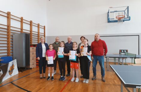 Turniej tenisa stołowego dziewcząt w ramach Sokołowskiej Olimpiady Dzieci