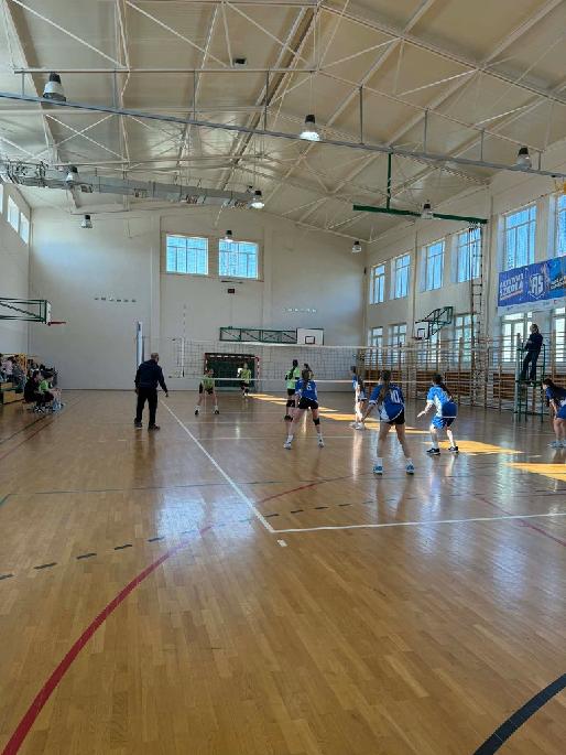 Powiatowy finał piłki siatkowej dziewcząt