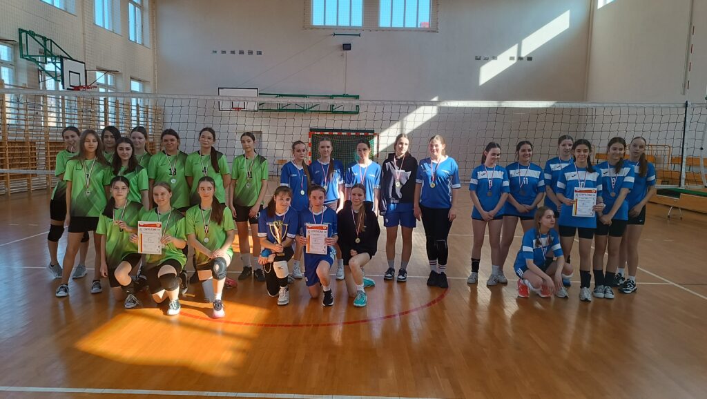 Powiatowy finał piłki siatkowej dziewcząt