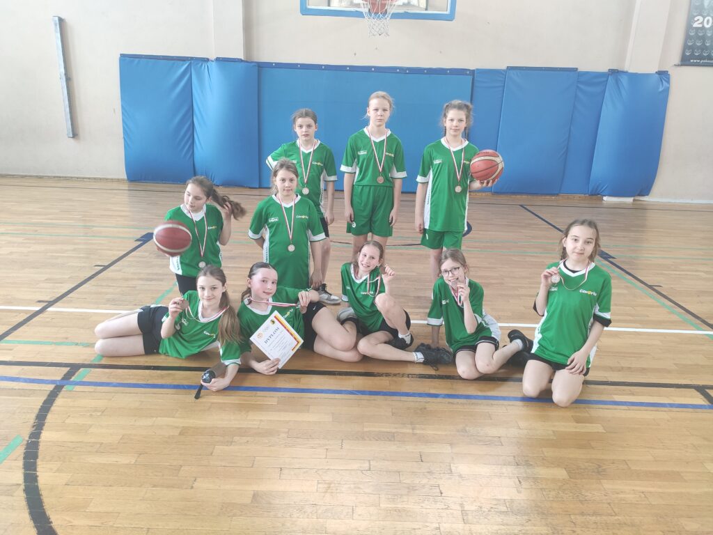 Finał piłki koszykowej dziewcząt w ramach Sokołowskiej Olimpiady Dzieci